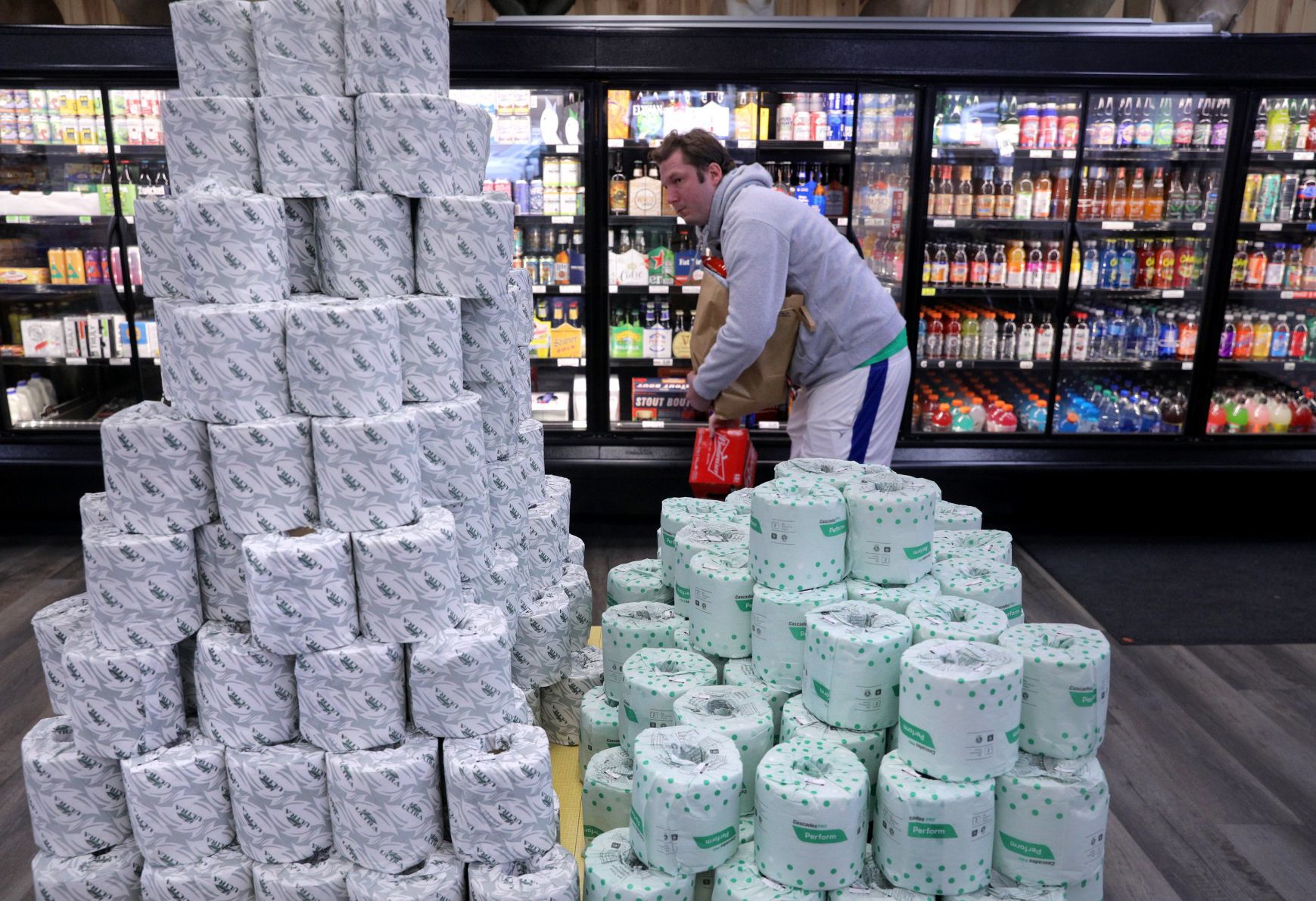 Corner grocers thrive as coronavirus fears prompt hoarding
